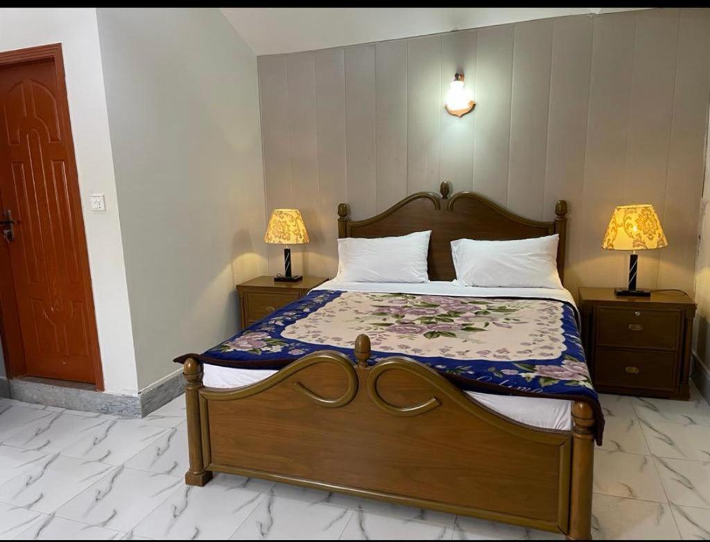 Marine Tower Apartamento Rawalpindi Exterior foto
