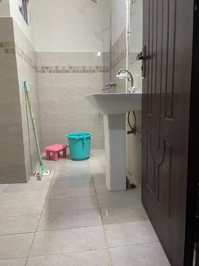 Marine Tower Apartamento Rawalpindi Exterior foto